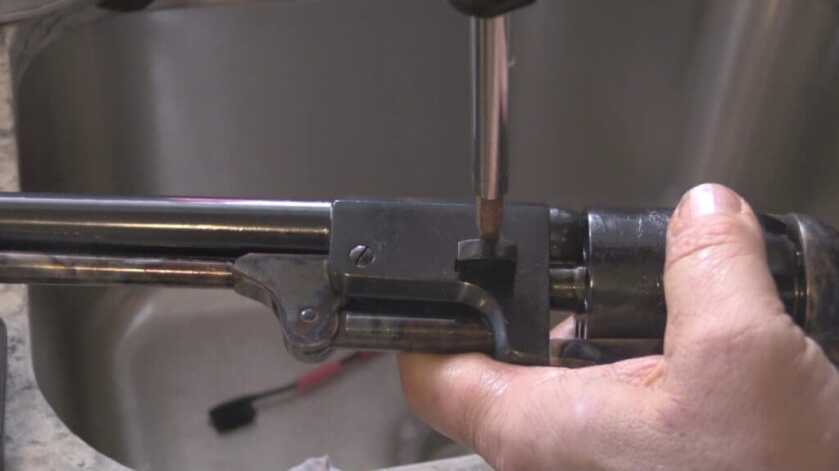 How to CLEAN Black Powder Pistols