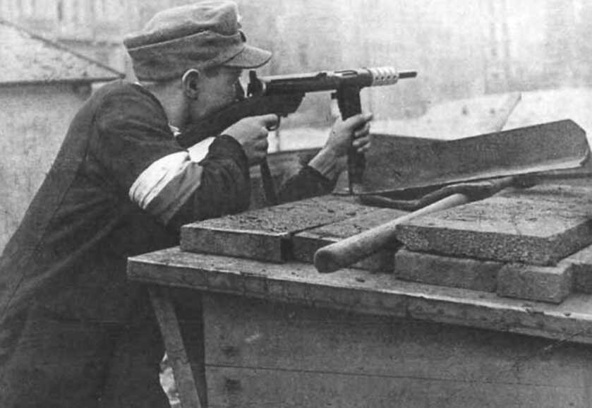 Major Aleksander Tarnawski: The Unkillable Polish Commando