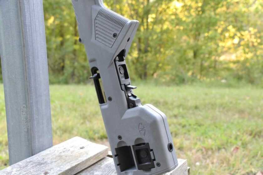 Bullpup your Ruger 10/22 - Desert Tech Trek-22 Review Bullpup your Ruger 10/22 - Desert Tech Trek-22 Review