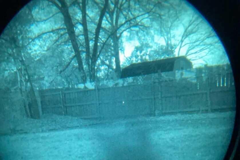 Steiner MPS: Enclosed-Emitter Micro Pistol Sight Review Steiner MPS at lowest NV setting