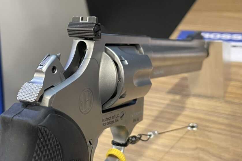 Rossi Revolvers Re-Launched! New .357 Magnum RM66 and RP63 Debuted -- SHOT Show 2023 Rossi Revolvers Re-Launched! New .357 Magnum RM66 and RP63 Debuted -- SHOT Show 2023