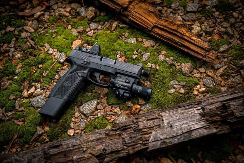 Meet the FN 510 Tactical (10mm) and FN 545 Tactical (.45 ACP) Meet the FN 510 Tactical (10mm) and FN 545 Tactical (.45 ACP)