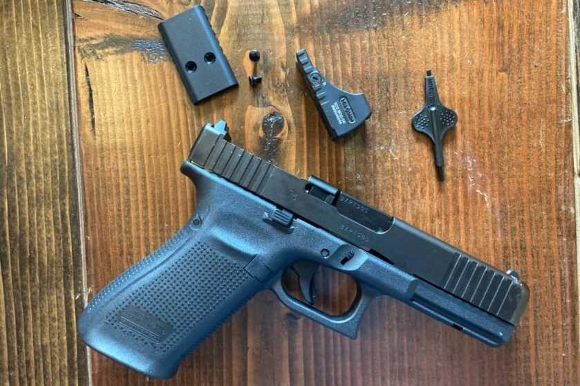 Mounting the Holosun SCS MOS directly to a Glock 20 MOS slide without an adapter plate