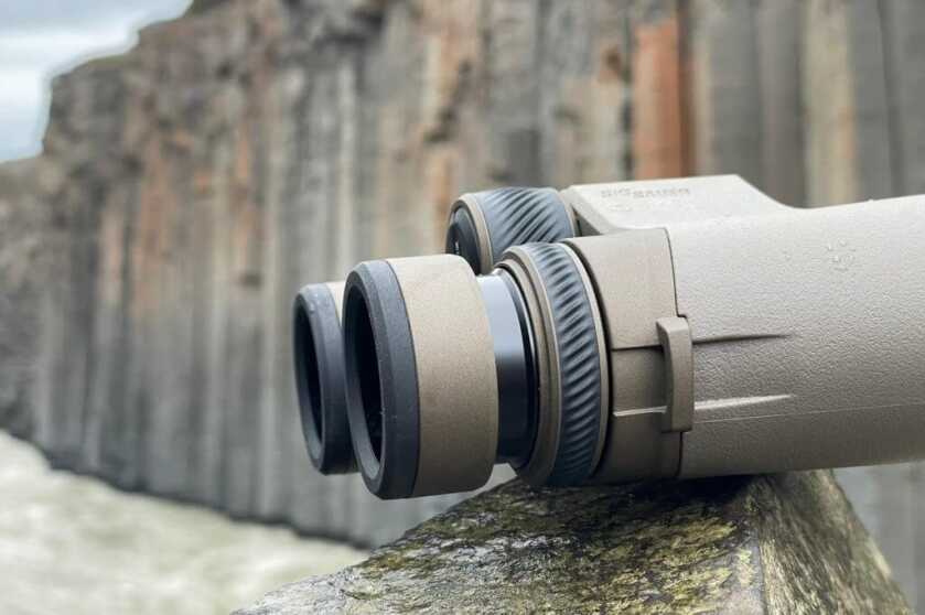 2 - Nature Observation: Sig ZULU8 HDX 10x42 Binocular Review SIG SAUER ZULU8 HDX Binoculars diopter ring