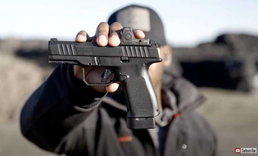 Rost Martin Debuts RM1C Pistol.