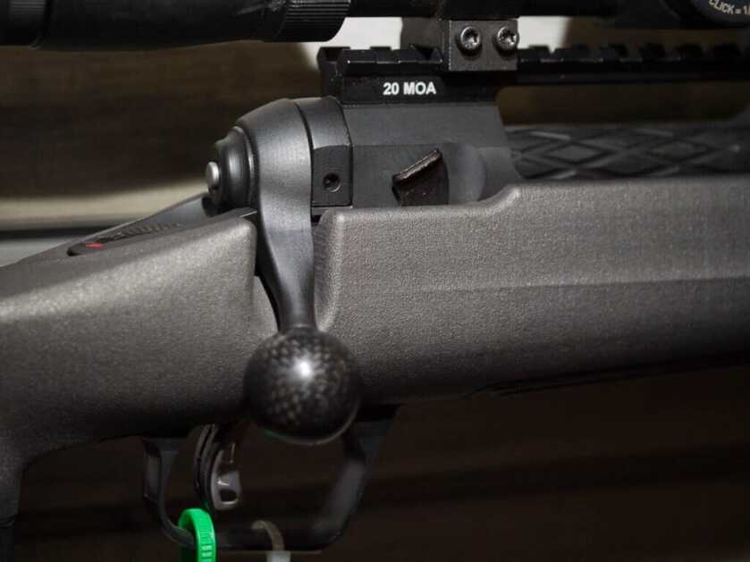 Close up of the bolt knob.