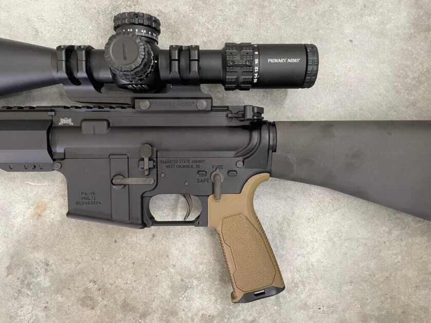 Pistol Grip on gun