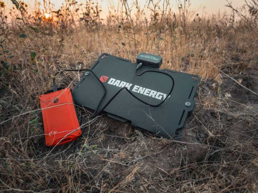 Dark Energy Spectre 18W Solar Panel connected to a batter bank.