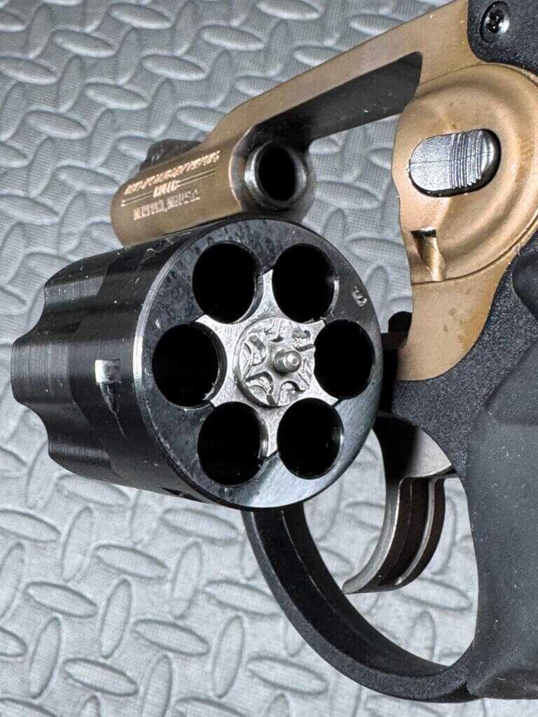LCR cylinder