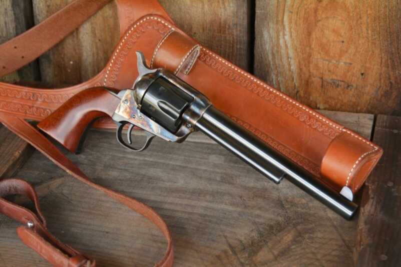 Cowboy Time Machine: Uberti Replaces SAA Transfer Bar w/Glock Style Floating Pin - Cattleman II Review Uberti has been manufacturing superb Single Actions for decades and with the latest Cattleman II offers up a model that is not only accurate on the outside, but accurate in detail when you cock the hammer.