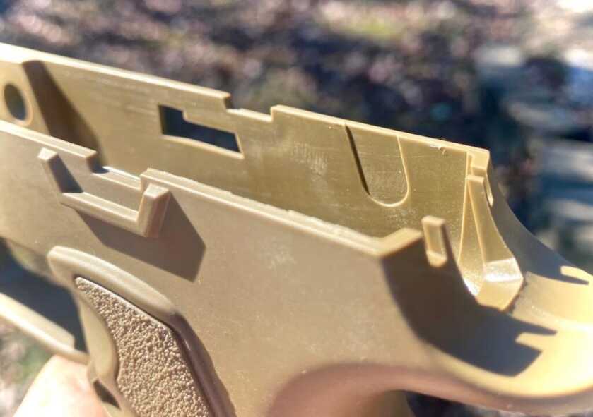 Brouwer M1811 Grip Makes Your P320 Point Like a 1911 Brouwer M1811 Grip Makes Your P320 Point Like a 1911