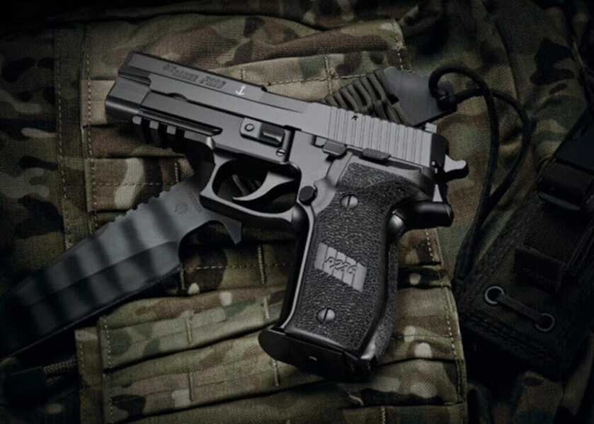 SIG SAUER to Celebrate the 40th Anniversary of the P226 in 2024 SIG SAUER to Celebrate the 40th Anniversary of the P226 in 2024