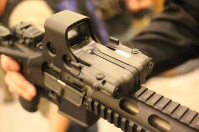 EOTech1