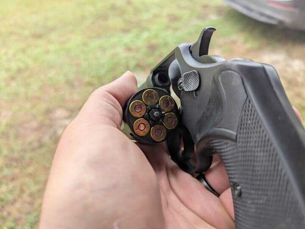 S&W M&P cylinder