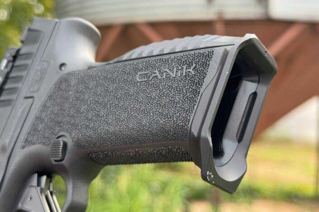 Low-profile flared Radian magwell on the CANiK PRIME RADIAN for faster reloads