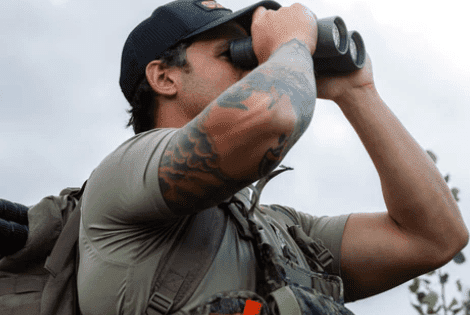Father and outdoorsman enjoying memorable Father’s Day gear gift from Eberlestock