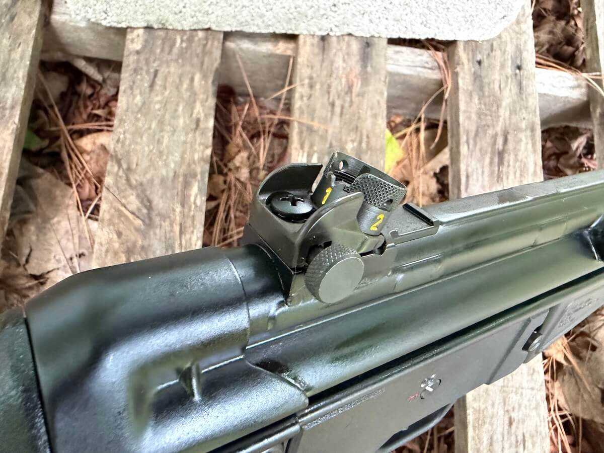 HK G3 rotating drum rear sight with multiple apertures