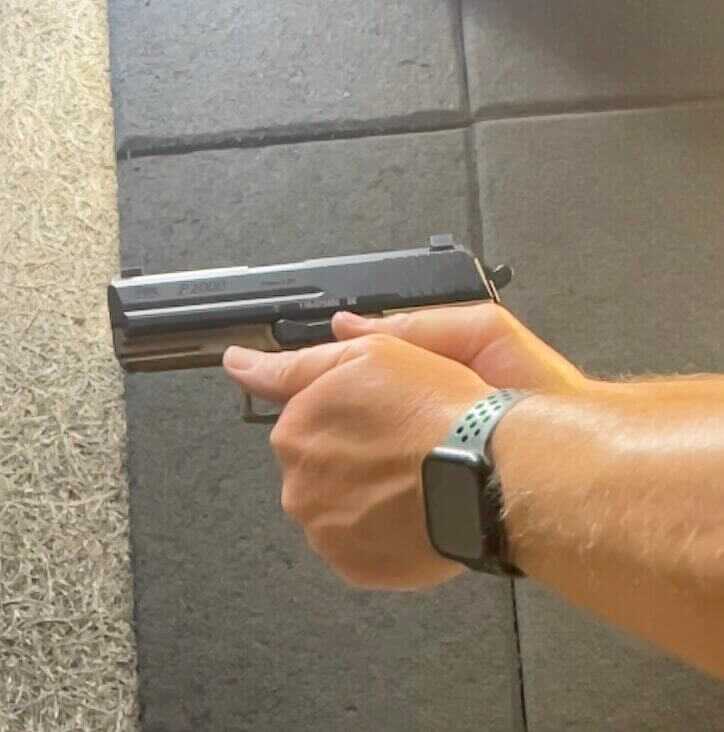 Shooting HK P2000 V-3 double action single action hammer fired pistol