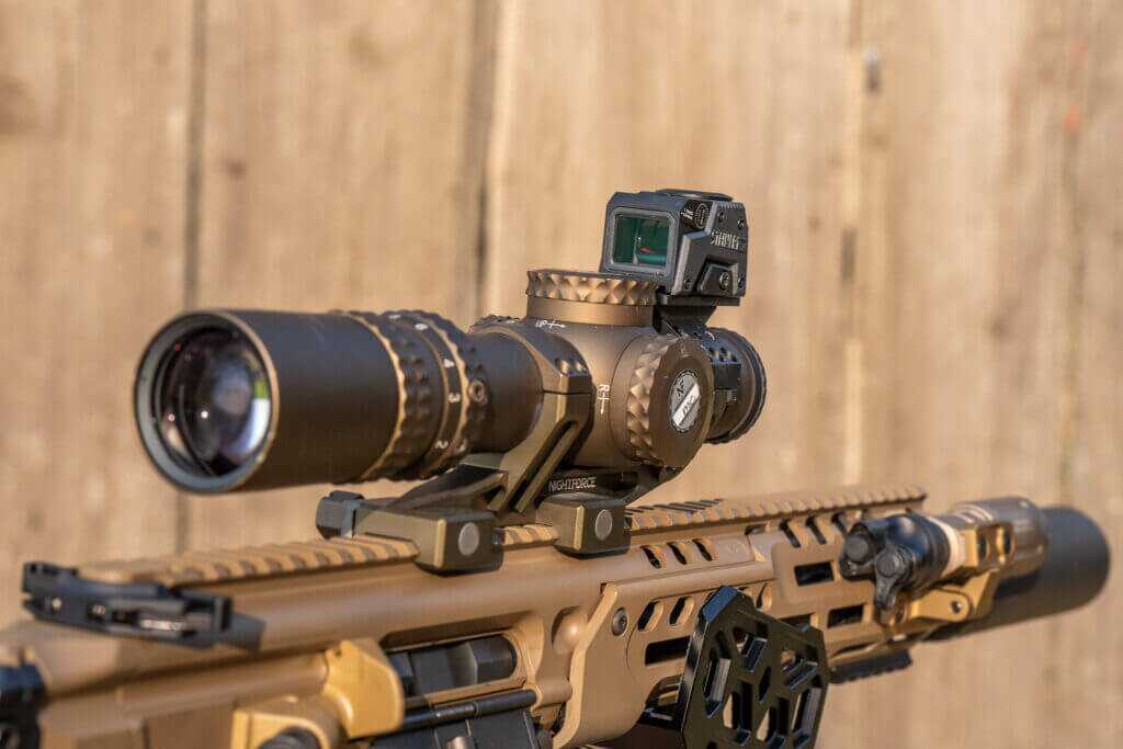 Steiner MPS 2.0 mounted as a lightweight piggyback optic above an LPVO