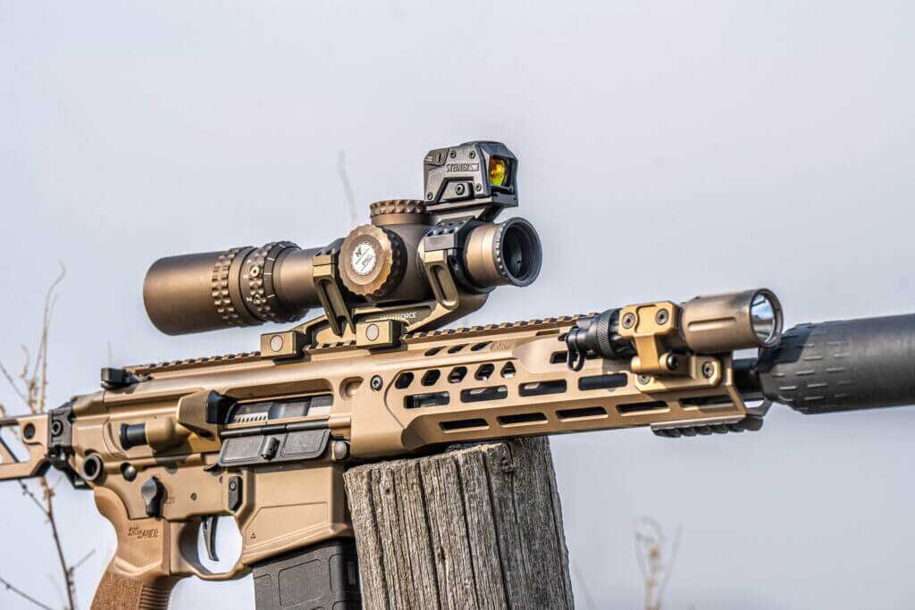 Steiner MPS 2.0 enclosed-emitter red dot with reinforced metal housing