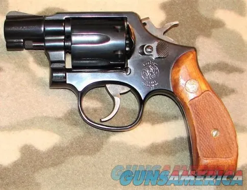 Smith & Wesson 10-7 