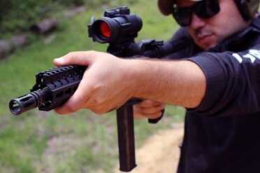 CMMG's 9mm Mk9, an ideal PDW--Gun Review CMMG