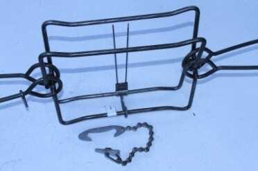 Prepping 101: Killer Traps This is the trap set, with the setter tool sitting in front of it to show you how easy it is to carry out to your sets in case you need it, or to reset sprung traps on your next trip.