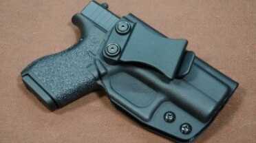 Why add bulk to your subcompact? The Multi Holsters Elite keeps this Glock 42 tiny and slim.