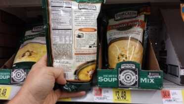 Prepping 101: Survival Food by the Numbers - It's About Calories Silly! For an apples to apples comparison. This name brand bag of thick survival soup has 1,440 calories in the package. That works out to 414 calories per package.