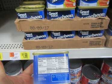 Prepping 101: Survival Food by the Numbers - It's About Calories Silly! The 1,080 calories in a can of Walmart brand SPAM isn't great if you are on a weight loss diet, but in a survival situation, it's $1.98 pricetag works out to 545 calories per dollar. That is still double the best survival food cost, and it isn't the most painful food for most people to eat.