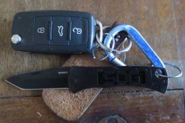 SOG's Micron II: Keychain Knife Like I said, it accidentally deployed when I pulled it from the pocket in my hooded sweatshirt. Was it merely a one-time fluke? Time will tell.