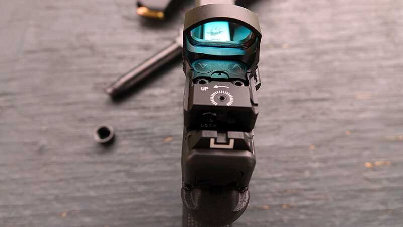Glock Releases Optics-Ready Glock 17, Glock 19 MOS -- SHOT Show 2016 GLOCK MOS 11