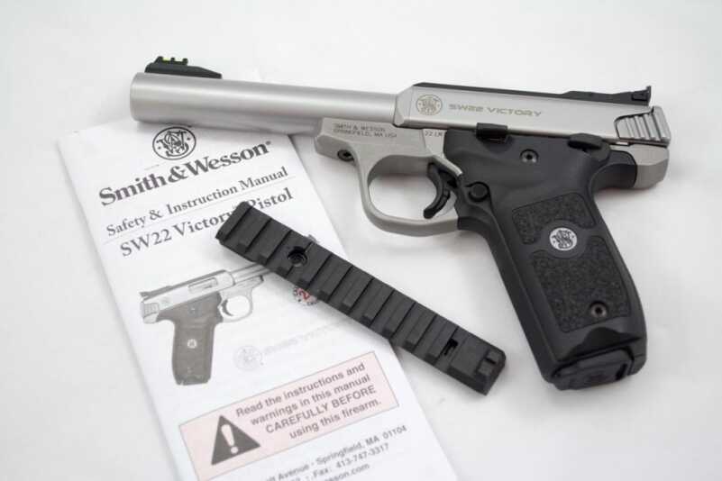 We Shoot the New Smith & Wesson Victory .22 LR Pistol The Victory comes with a polymer rail so you can replace the adjustable rear sight base.