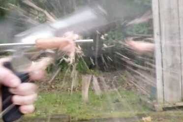 S&W .500 Magnum Gel Tests, Cylinder Gap Blast, Internals & Construction The author had heard about warnings regarding the gasses expelled from the cylinder gap with the .500. He did the following test with a hot dog on a steel rod to see its effects.