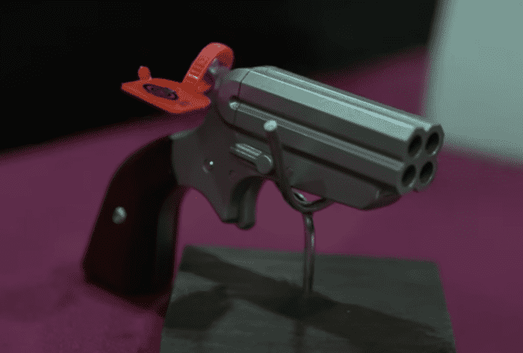 Iver Johnson Arms: 4-Barrel .22 LR Derringer, Semi-Auto Pistol-Grip Shotgun - SHOT Show 2017