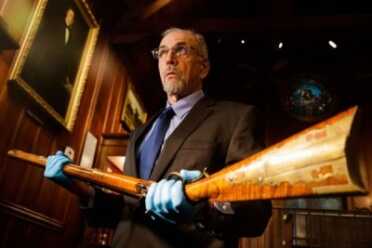 'Priceless' Battle of New Orleans Rifle Returned 30 Years After It Was Stolen 'Priceless' Battle of New Orleans Rifle Returned 30 Years After It Was Stolen
