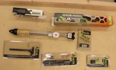Build a Complete AR-15 Upper in Under 45 Minutes Build a Complete AR-15 Upper in Under 45 Minutes