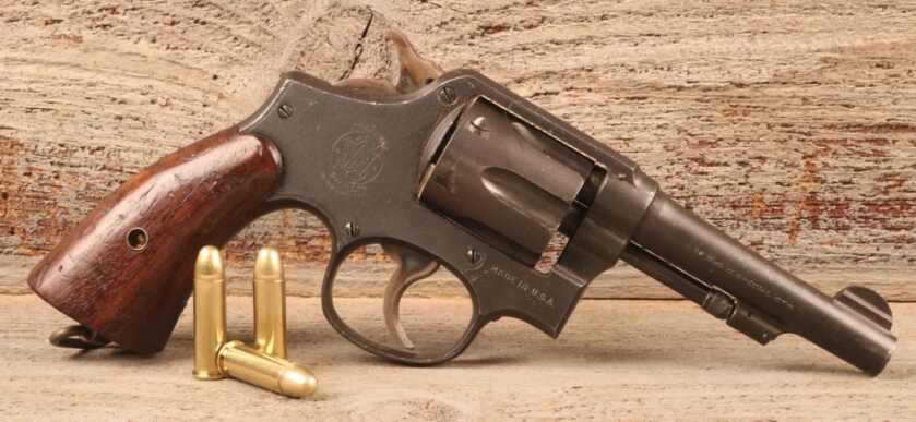 The Smith & Wesson Victory .38 - A Cop Gun Goes to War (#1 - Allied Small Arms WWII) The Smith & Wesson Victory .38 - A Cop Gun Goes to War (#1 - Allied Small Arms WWII)