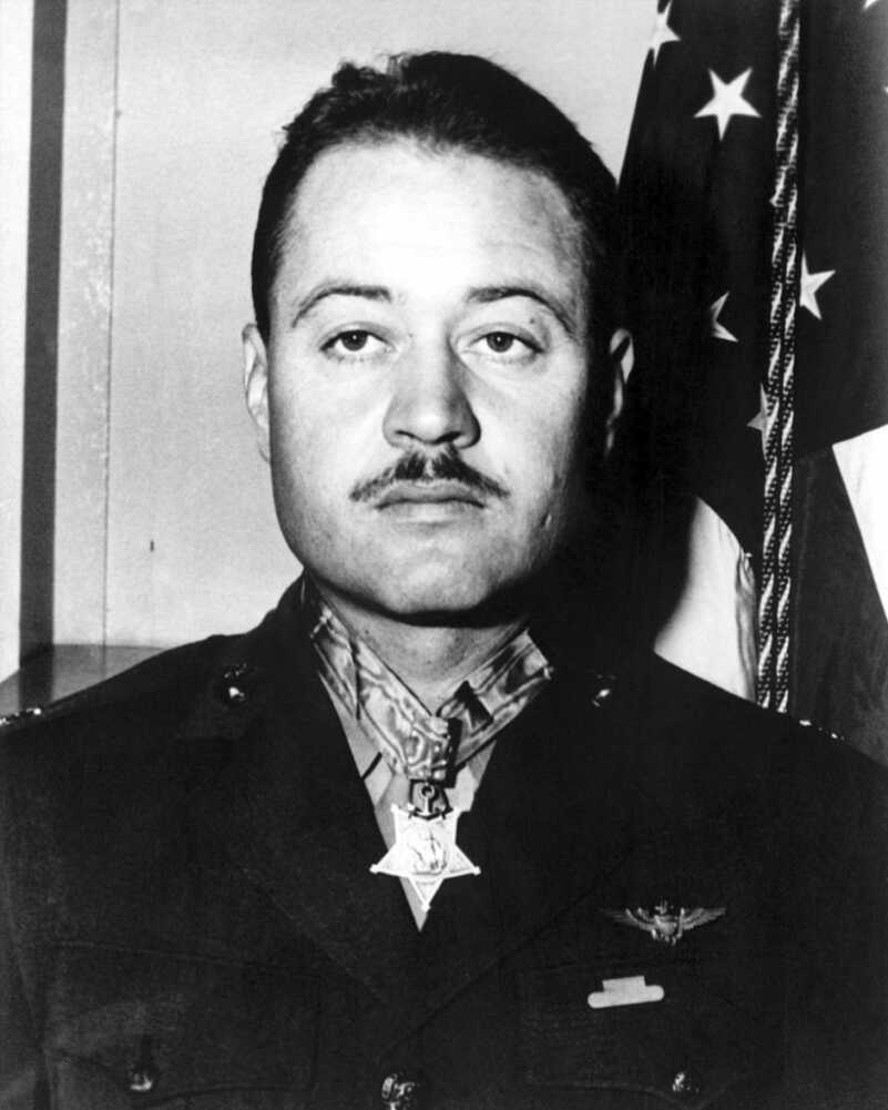 The Smith & Wesson Victory .38 - A Cop Gun Goes to War (#1 - Allied Small Arms WWII) The Smith & Wesson Victory .38 - A Cop Gun Goes to War (#1 - Allied Small Arms WWII)