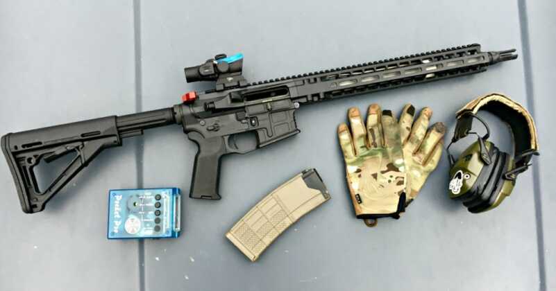 Rifle Drill: 'Friends, Not Friends' (aka Engaging Multiple Targets from a Vehicle) Rifle Drill: 'Friends, Not Friends' (aka Engaging Multiple Targets from a Vehicle)