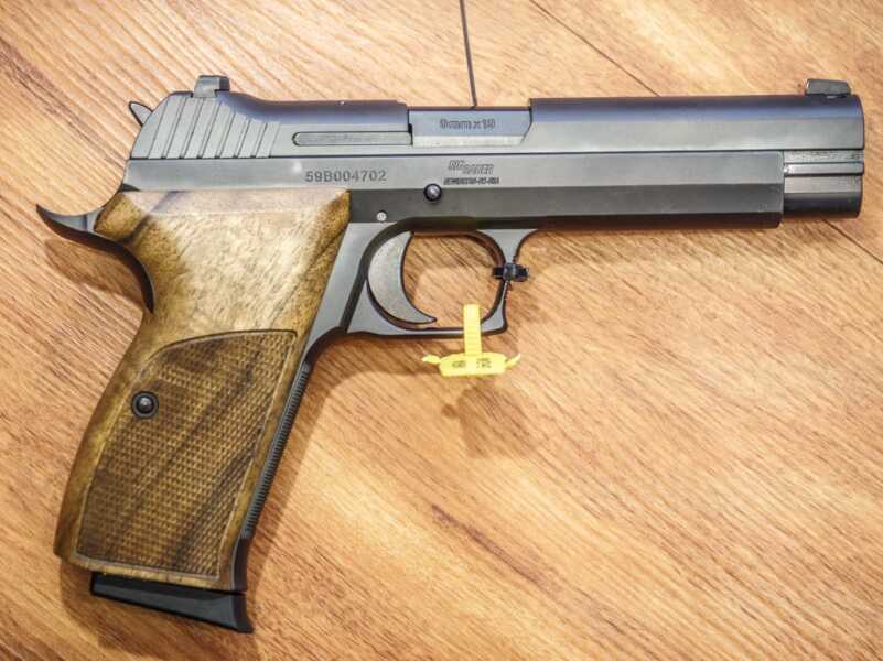 SIG's New P210 Standard & Coyote Tan P365 - NRA 2019 SIG's New P210 Standard & Coyote Tan P365 - NRA 2019