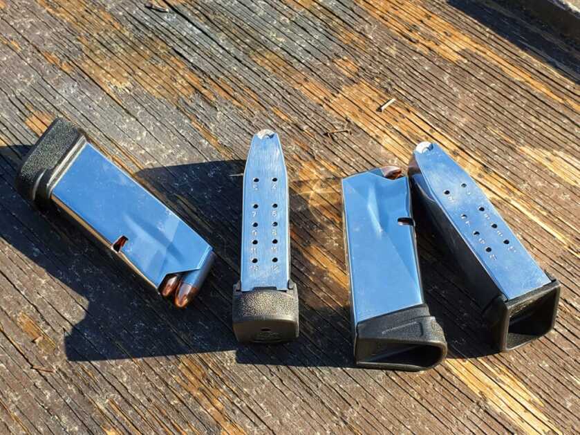 HELLCAT vs. Racegun HELLCAT vs. Racegun