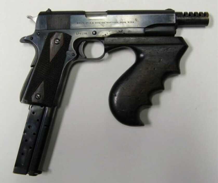 1911 Baby Machine Gun and the Baby Faced Monster: Lester Gillis 1911 Baby Machine Gun and the Baby Faced Monster: Lester Gillis