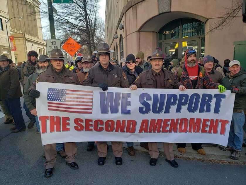 After Peaceful Virginia Rally, State Legislators Plan to Go Ahead with Gun Control Plans After Peaceful Virginia Rally, State Legislators Plan to Go Ahead with Gun Control Plans