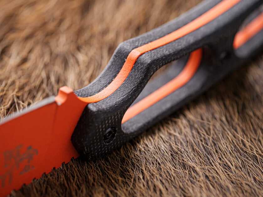An Ideal Elk Hunting Knife: The Bugler Blade An Ideal Elk Hunting Knife: The Bugler Blade
