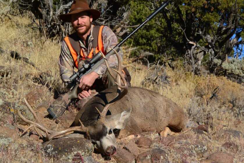 Spot and Stalk A Mule Deer Spot and Stalk A Mule Deer