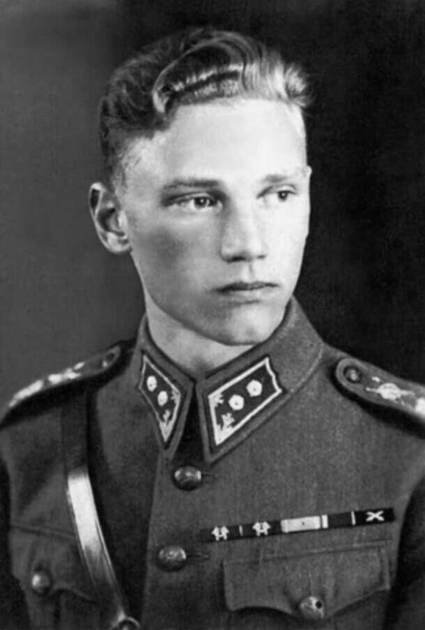 Larry Thorne: The Eternal Soldier Larry Thorne: The Eternal Soldier