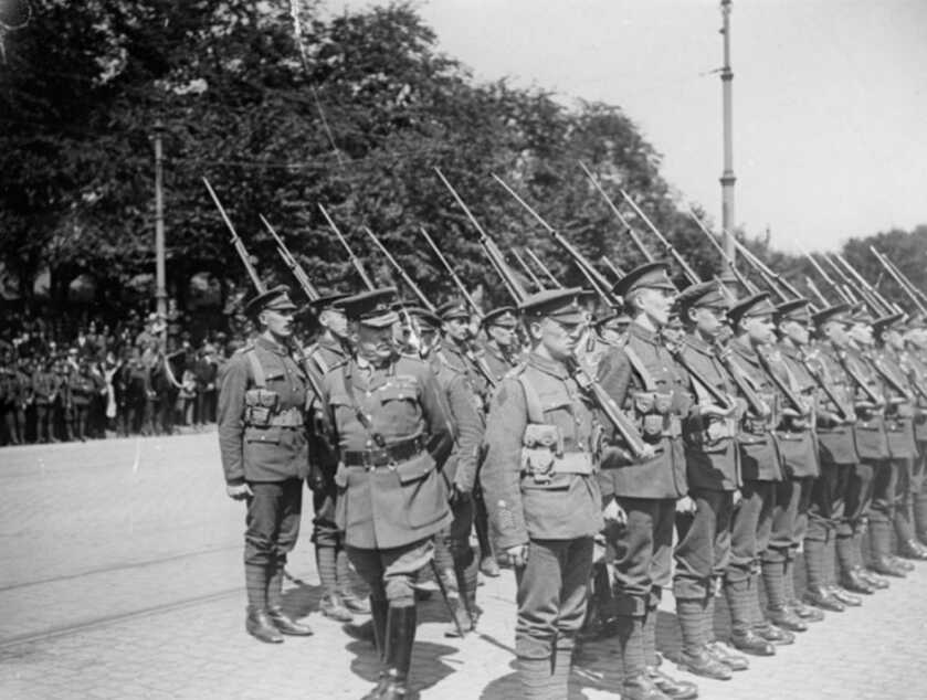 MG Maurice Rose: The Division Point MG Maurice Rose: The Division Point