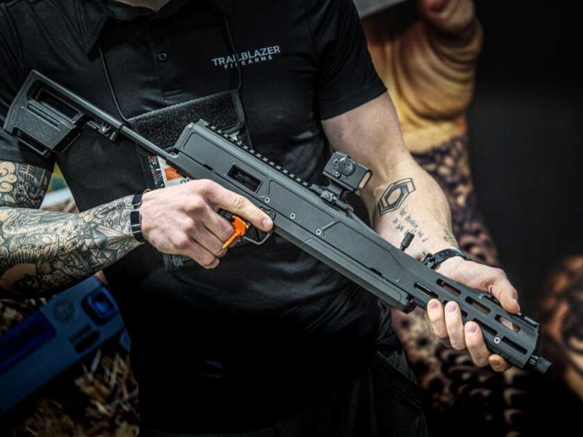 Transforming Pivot Rifle by Trailblazer Firearms -- SHOT Show 2022 Transforming Pivot Rifle by Trailblazer Firearms -- SHOT Show 2022