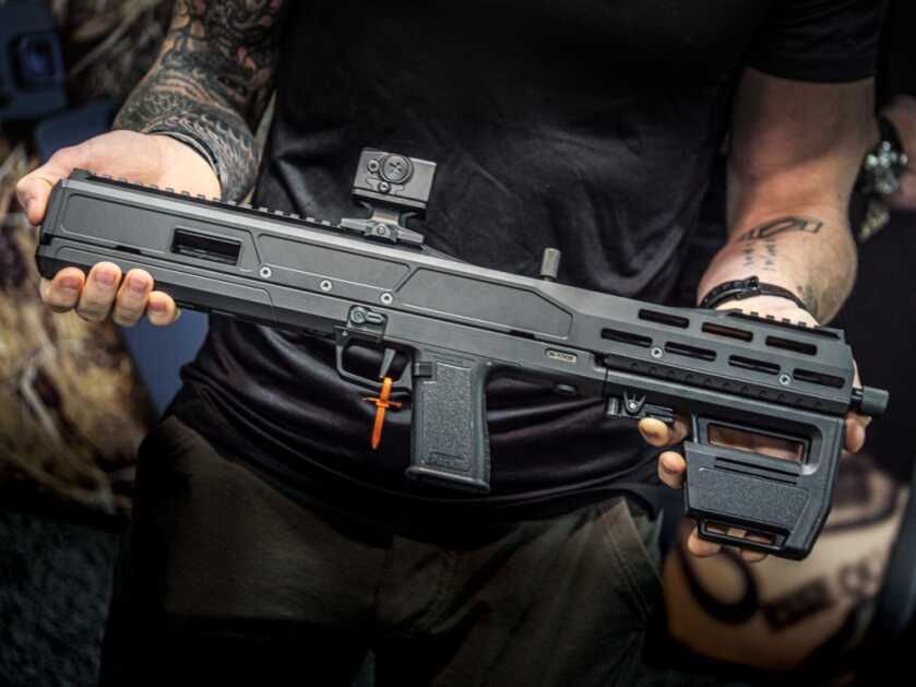 Transforming Pivot Rifle by Trailblazer Firearms -- SHOT Show 2022 Transforming Pivot Rifle by Trailblazer Firearms -- SHOT Show 2022